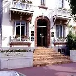 Marie Anne Deauville