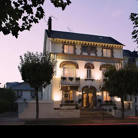 מלון Marie Anne 3*