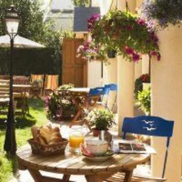 Hotel Marie Anne