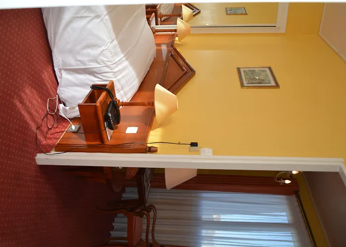 Marie Anne Deauville